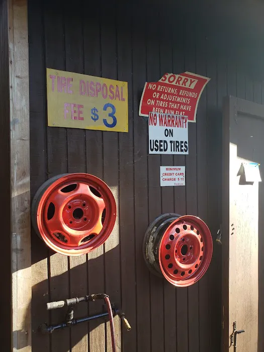 Latinos Tires 2