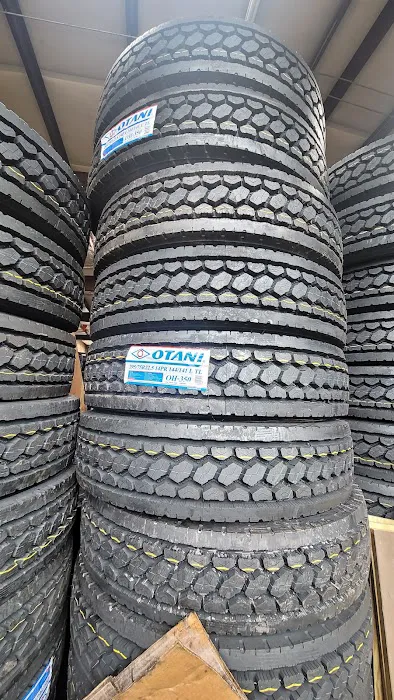 ACME Truck Tires 4