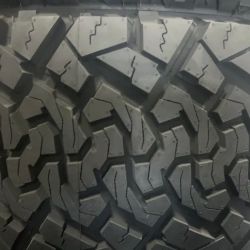 Doraville Tires ico