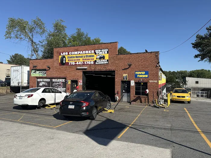 Los Compadres Tires 1