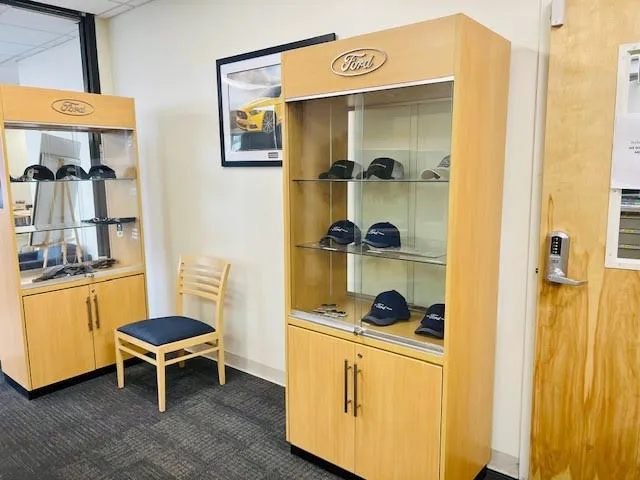 Ford Parts Center 2