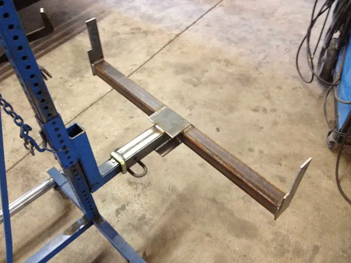 Lewis Hitches 5