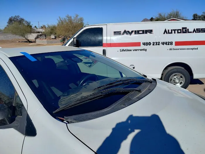 Savior Autoglass 0