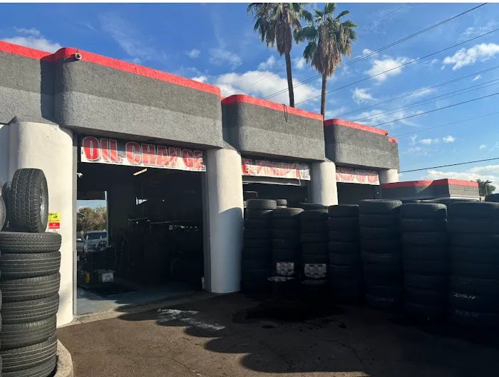 Tire Shop Llantera El Maripeño 4
