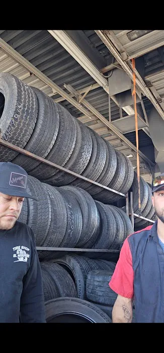 Tire Shop Llantera El Maripeño 2