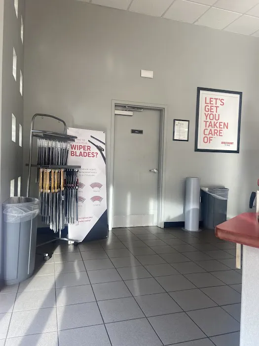 Discount Tire 0