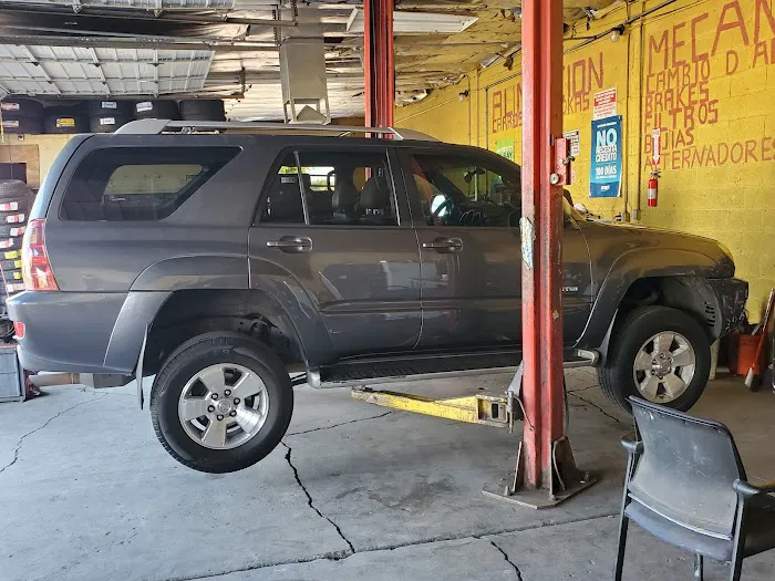 San Antonio Llantera Tires 9