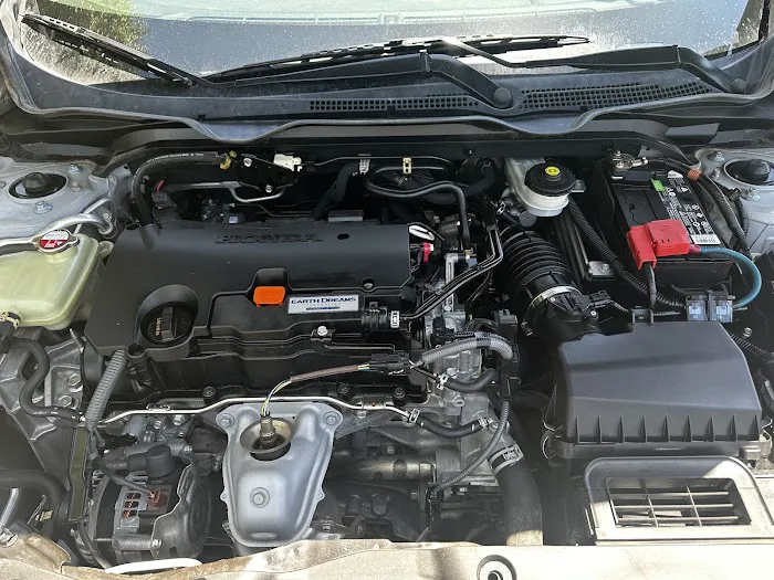 Honn Auto 8