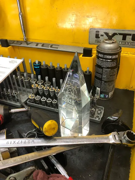 HiTech Automotive 8