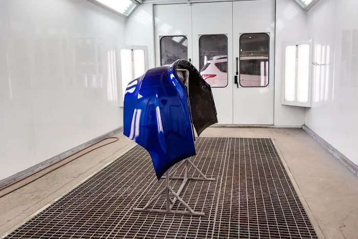 Scott's Automotive 9