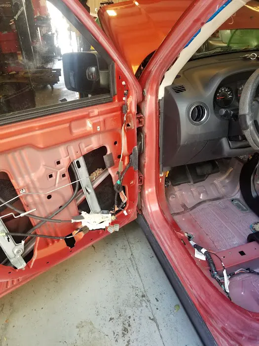 YOUR MECHANIC 813 6