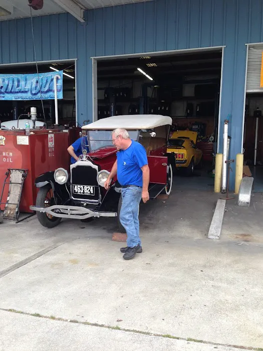 Mike's Garage 9