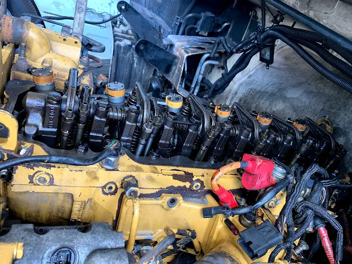 W & G Trucks Repair, LLC 5
