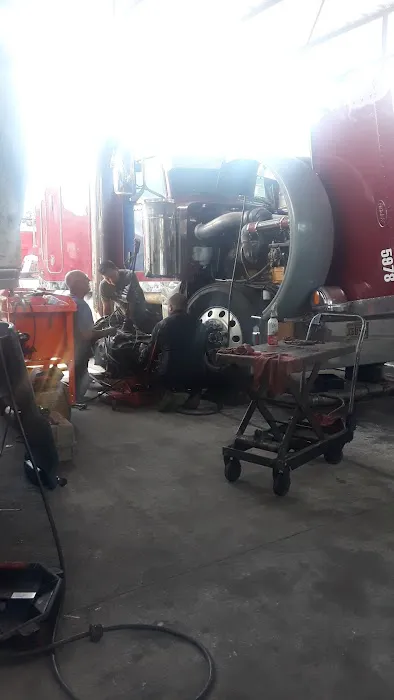 W & G Trucks Repair, LLC 1