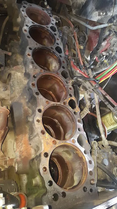 Garcia Brothers Diesel Repair 4