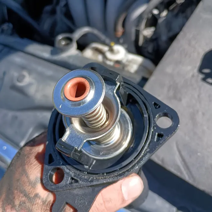 Scott's Automotive Repairs & Services 1