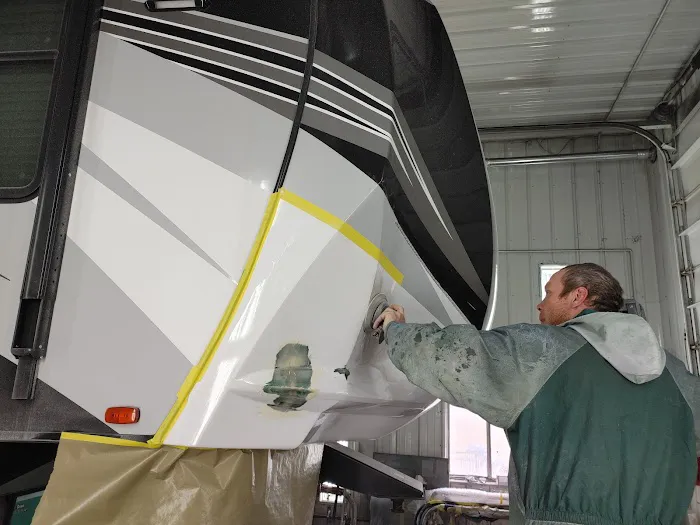 Forrest Auto Body 5
