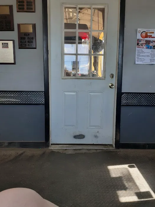 Muffler King Auto LLC 3