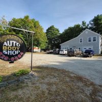 Ronny's Auto Body Shop