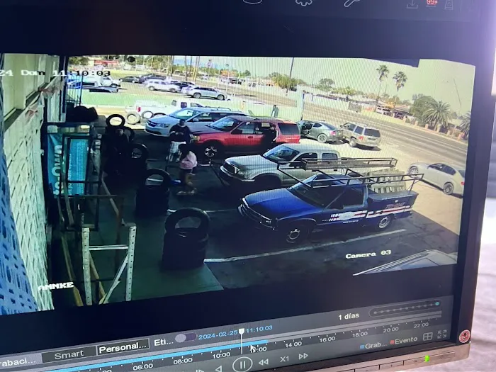 Yaquis Tires Shop 3