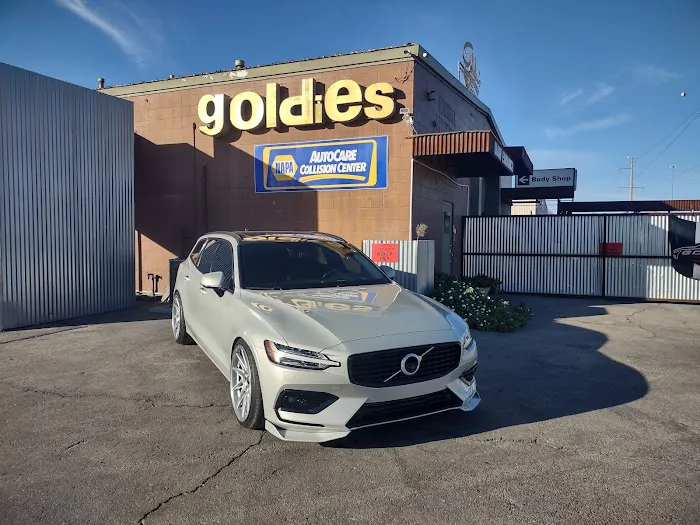 Goldies Paint and Body 6