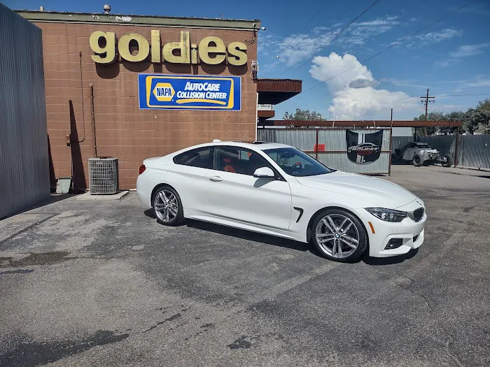 Goldies Paint and Body 5