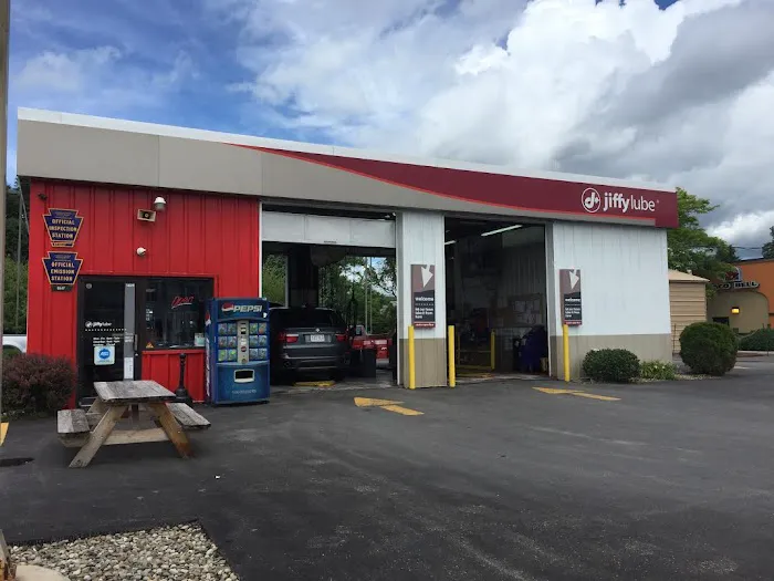 Jiffy Lube Oil Change & Multicare 4