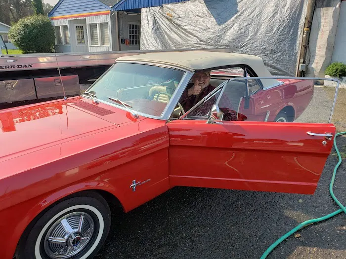 Greg Butler's Auto Body 0