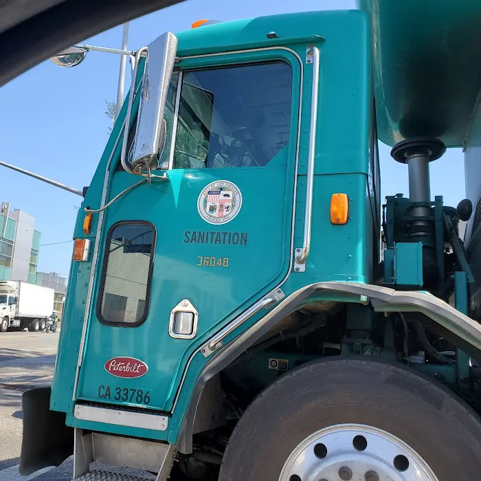 Patriot's Fleet Maintenance & Roadside Services 1