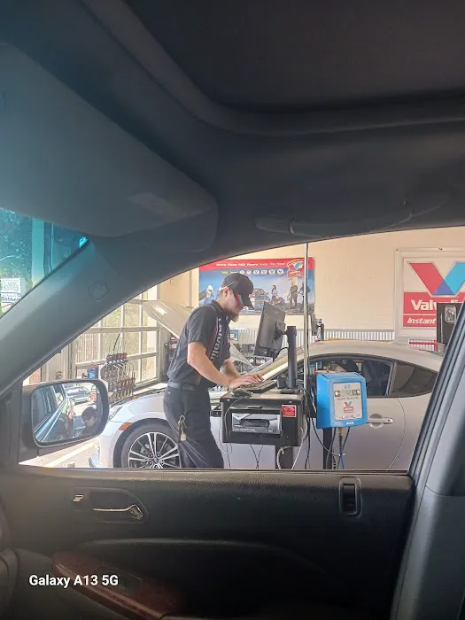 Valvoline Instant Oil Change 6