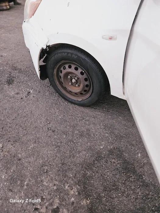 TORRES TIRES & TRUCK REPAIR 7