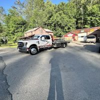 Hockenberry's Garage