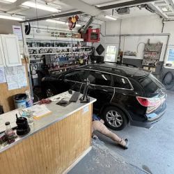 Johnny's Auto Service ico