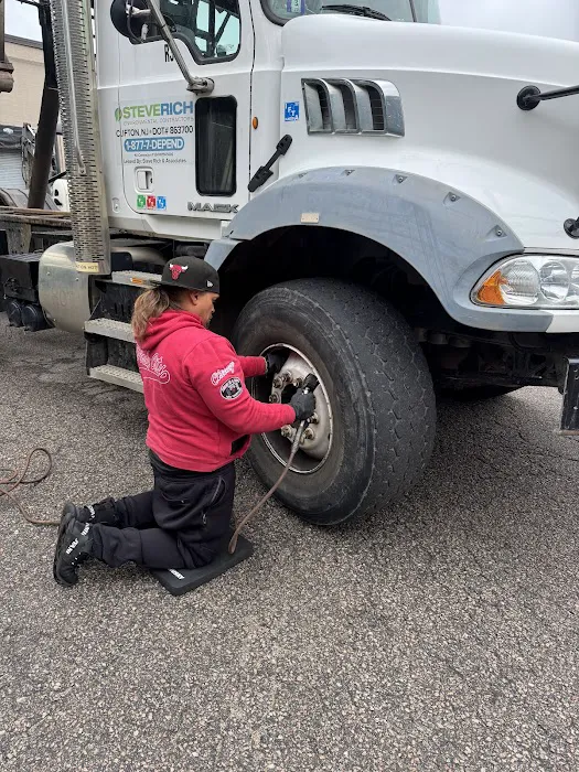 Monster Mobile Roadside & Repair 3
