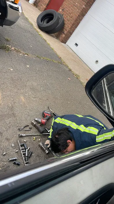 Rayot's Tire Services 1