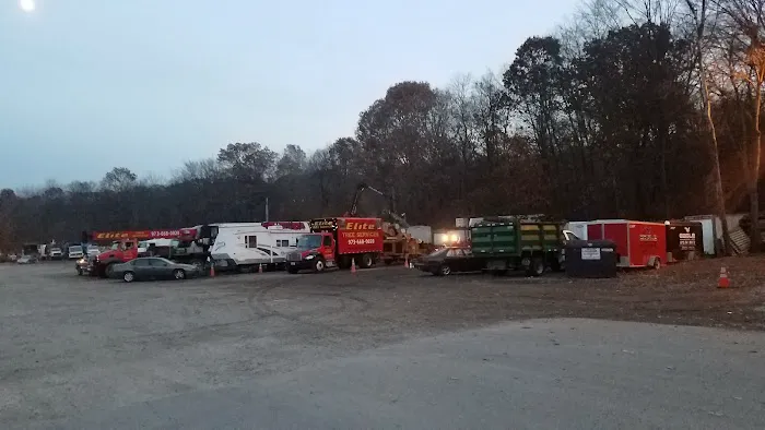 Valley Auto Wreckers & Repair's 5
