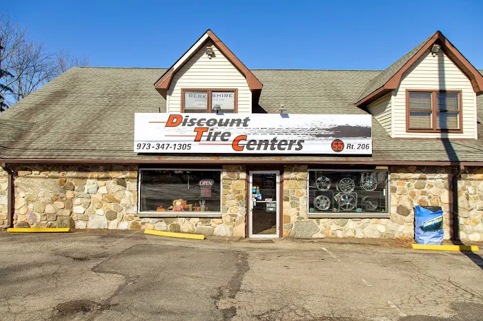 Discount Tire Centers 1