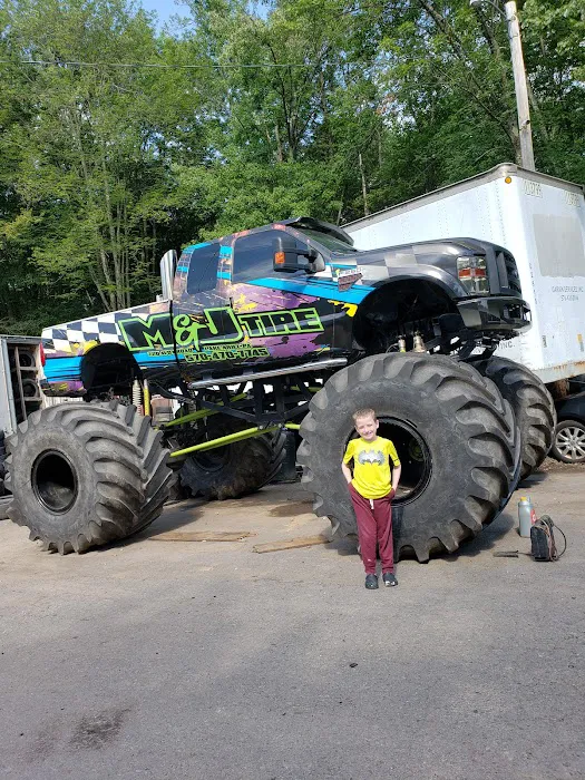 M & J Tire Lake Ariel 6