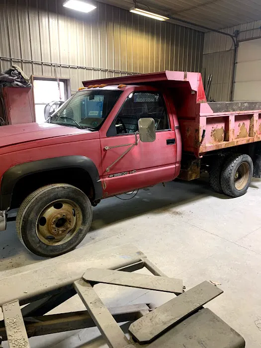 Chapman's Auto Repair 0