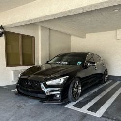Luxury Auto Body ico