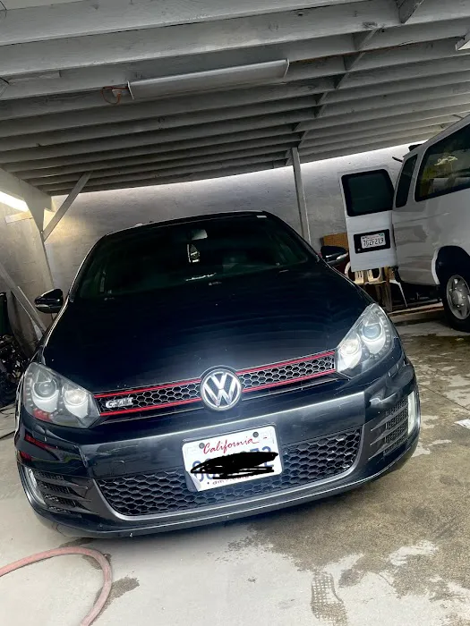 Luxury Auto Body 2