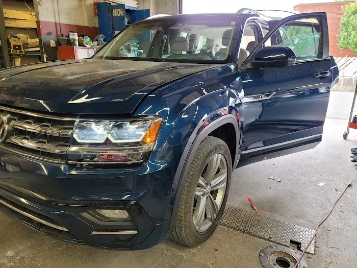 European Connection Auto Body 1