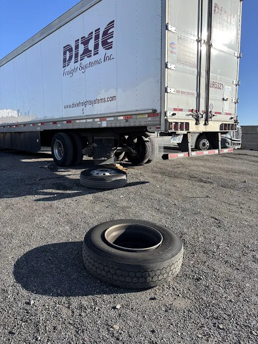 truck tire repair 1