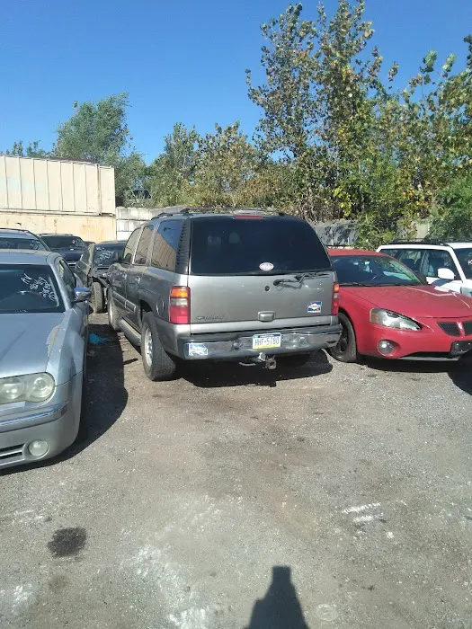 Shorty's Auto Parts 4