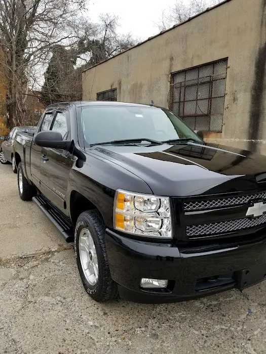 Casco Auto Body 2