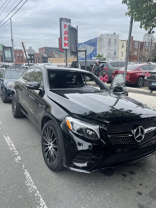 B & Son's Autoglass 8
