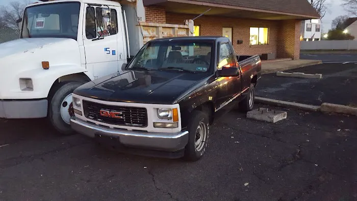 Wayne's Automotive 1
