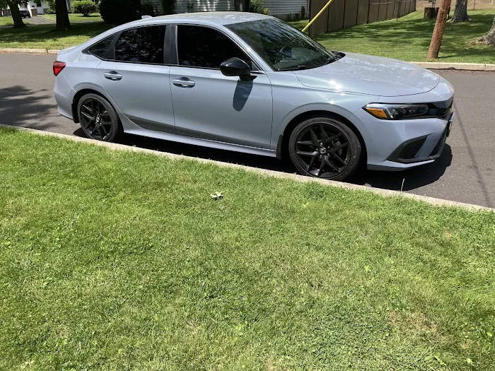 Blue Line Window Tinting 5