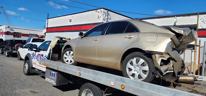 I-95 Collision Center 5