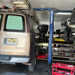 Gomes Auto Repair ico
